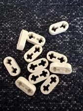 LEGO 41677 White Technic, Liftarm Thin 1 x 2 - Axle Holes 11 Pieces