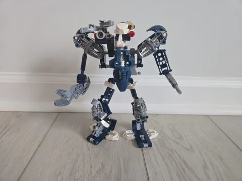 LEGO BIONICLE Krekka 8623 Incomplete 