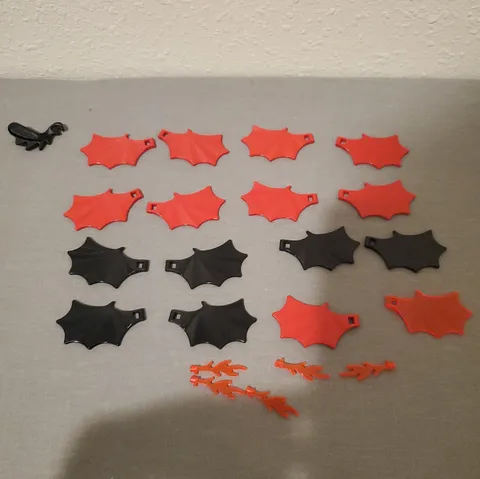 LEGO Dragon Wings Lot:  Black, Red, & Flames 7 Pairs + 2 Mismatch 5 Frames 