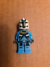 Lego Star Wars Alien Defense Mini Figure in Blue Space Uniform