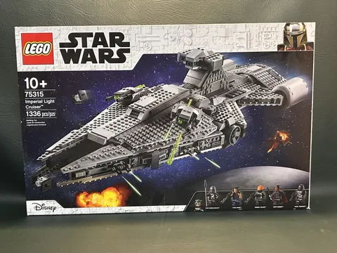 LEGO Star Wars: Mandalorian Imperial Light Cruiser (75315) / New / Retired Set