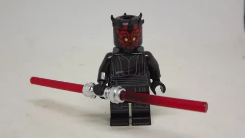 LEGO Star Wars - Darth Maul's Sith Infiltrator (75383) Darth Maul Minifigure