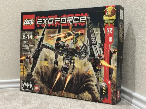 LEGO Exo-Force: Striking Venom (7707) 99.99% Complete w/ Original Box & Stickers