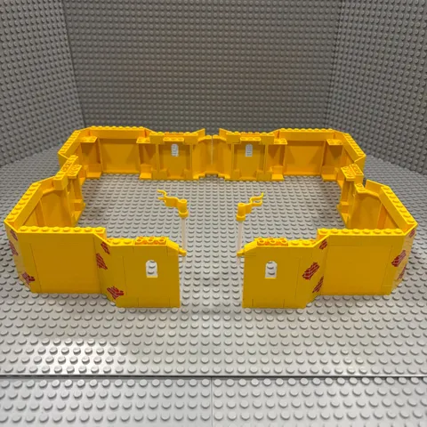 Lego Castle Yellow : Includes Panels + Walls 60808 59349 2345 4444 + MORE !