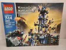Lego 8823 Mistlands Tower Castle Knights Kingdom II New Sealed 2006 BOX DAMAGED 