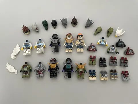 Lego Chima Minifgure & Accessories Lot