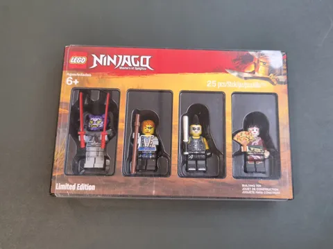 LEGO NINJAGO: Ninjago Minifigure Collection Bricktober (5005257)
