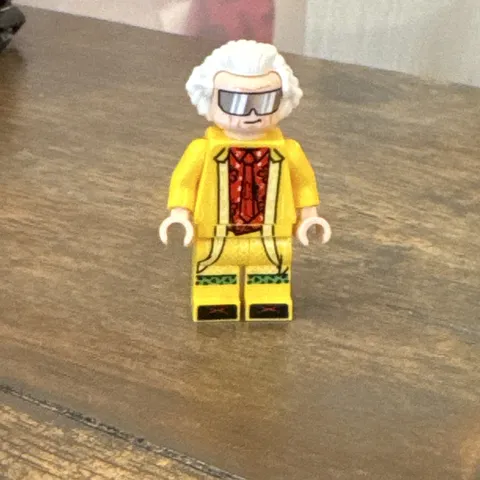 Lego Back to the Future Doc Brown  Long Hair Yellow Coat Minifigure 10300