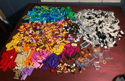 Lego Lot Over 3 Pounds Sonic the Hedgehog, Mario