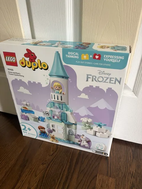 LEGO DUPLO Disney Anna and Elsa's Frozen Castle Party 10455 NEW