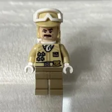 LEGO Hoth Rebel Trooper with Tan Helmet and Moustache Minifigure Adult Owned