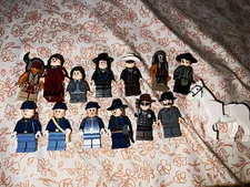 LEGO Minifigure Lot of 12 Assorted Characters with White Horse