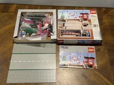 Lego Vintage 4.5V Trains 7835 Level Crossing 1985 Complete w/ Instructions & Box