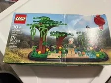 LEGO Promotional: Jane Goodall Tribute (40530)