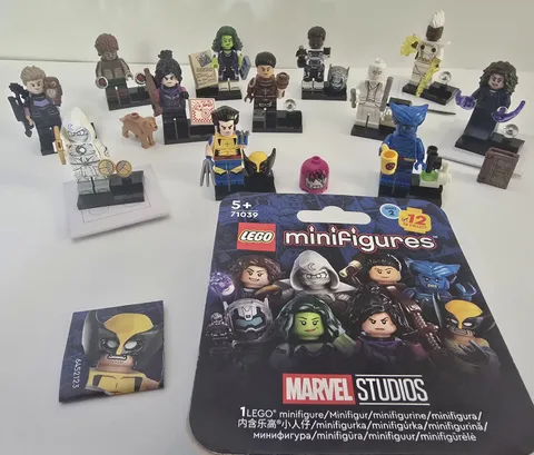 LEGO Collectible Minifigures Series 2 (71039) – Complete Set of 12 Minifigures