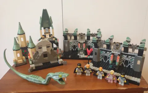 LEGO Harry Potter 4730 Chamber Of Secrets 2002 - 99% Complete - Missing 2 Pieces