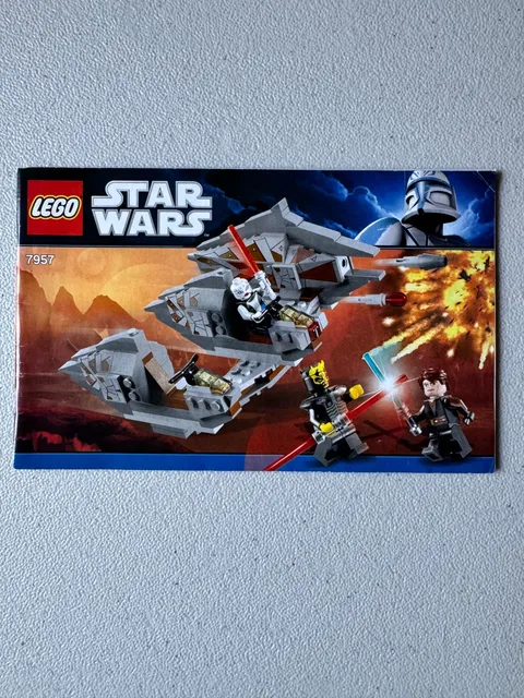 Lego 7957 Sith Nightspeeder Missing 1 Piece, comes with Instructions
