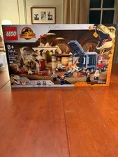 LEGO Jurassic World: T. rex & Atrociraptor Dinosaur Breakout (76948)