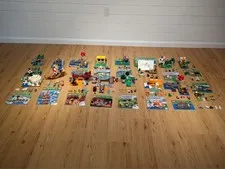 Lego Minecraft , Lot Of 15 + Sets (Incomplete) Minifigures, Manuals, Accessories