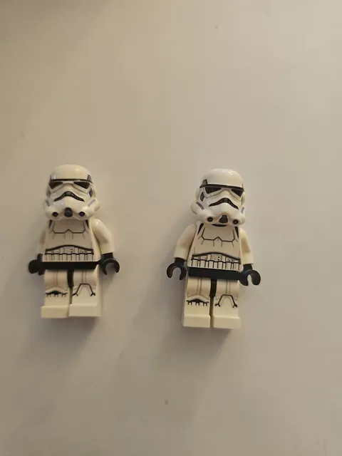 2 LEGO Star Wars Minifigures-Imperial Stormtroopers-75083 75157 75090 75078