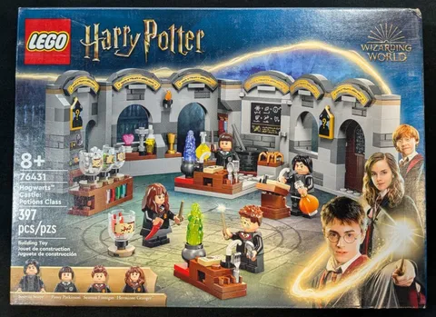 LEGO 76431 Harry Potter Hogwarts Castle Potions Class NIB