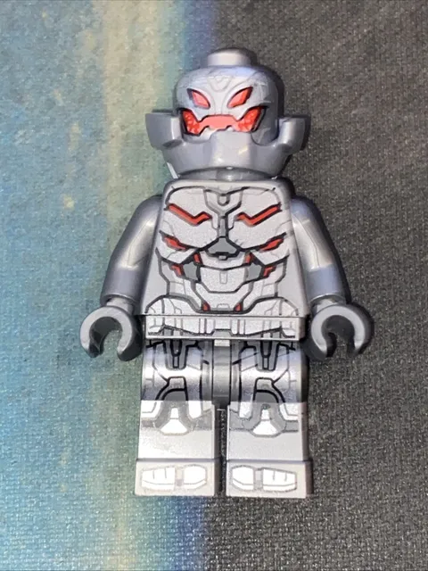 LEGO Ultron Minifigure sh1009 76307  Marvel Super Heroes CMF Lot Rare Retired 