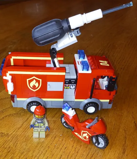 LEGO 60214 Fire Engine, Water Pump, Fireman, Tools, Motorcycle And Helmet.