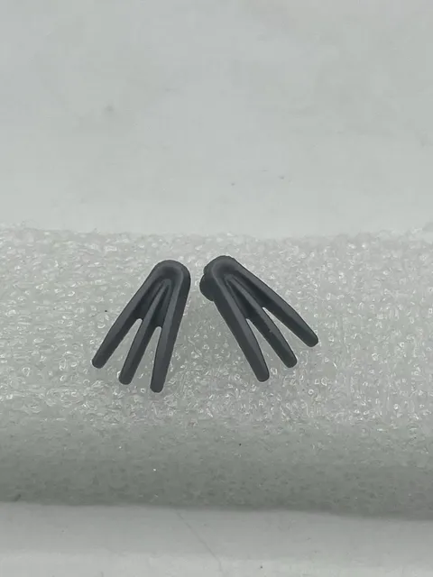 Lego Flat Silver BLADED CLAWS - Wolverine Minifig Spread Claw Blade Weapon