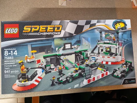 Lego Speed 75883 Champions Mercedes AMG Patronas Formula One Team Retired Set 1 