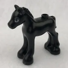 LEGO 11241pb03 Black Horse, Friends, Foal W/ Dark Bluish Gray & White Eyes