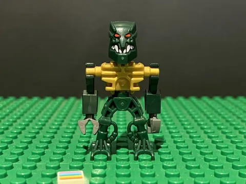 LEGO Bionicle Mini - Piraka Zaktan Minifigure bio001 W/ Weapon 8893 8894 8624