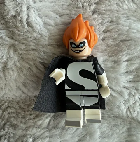 LEGO Syndrome Minifigure w/ Cape - Disney Minifigures Series 71012 #11