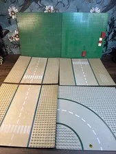 LEGO Bulk Lot — 5 Pounds Total, Includes 4 Road Baseplates & 2 Green Baseplates