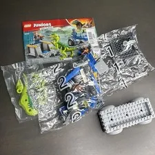 Lego Juniors Jurassic World 10757 Raptor Rescue Truck Complete Set Without Box