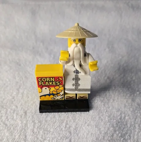 LEGO Collectible Minifigure Series Ninjago Movie Master Sensei Wu  Complete 