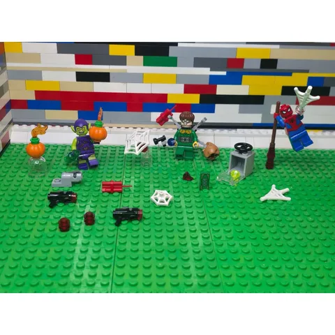 LEGO Green Goblin, Dr. Octopus, & Spider-Man Minifigures