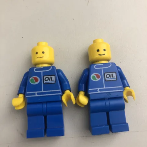 LEGO Town Minifigure Octan Blue Oil X2 Figures