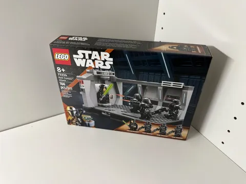LEGO Star Wars: Dark Trooper Attack (75324)