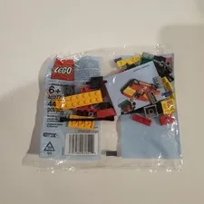 LEGO 40277 Fire Truck Polybag Monthly Mini Model Build 44 Pcs Retired New Sealed
