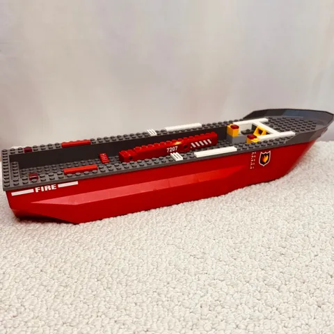 LEGO 7207 Red Hull &  Gray Top City Fire Boat Replacement 16" Long