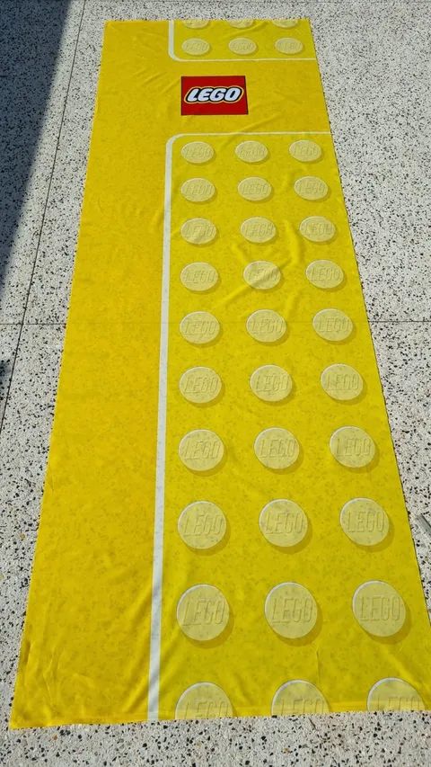 Giant LEGO flag / banner