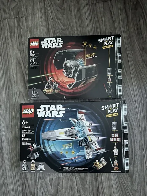 LEGO Smart Play Luke Skywalker's X-Wing Fighter and Darth Vader Tie Fighter Set