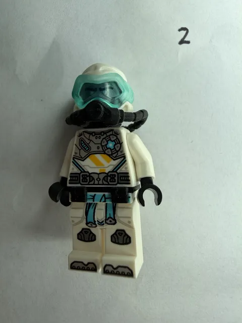 LEGO Ninjago: Zane Seabound in Scuba Gear with Drill Gun and Katana 892288