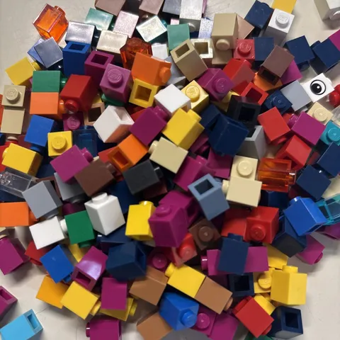 Lego Lot of 100+ Basic Bricks 1x1 Assorted Colors Classic  Mosaic Bulk