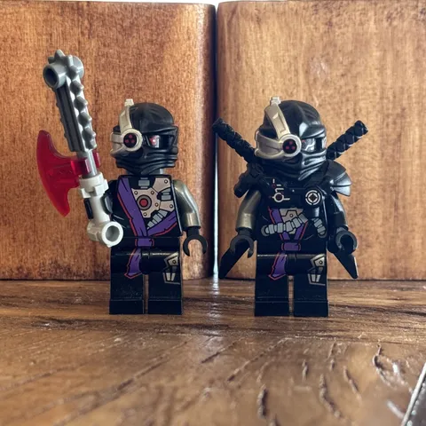 LEGO Ninjago General Cryptor and Nindroid Minifigure combo, Great Condition