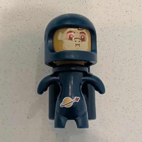 LEGO Albert - Dark Blue Spacesuit (Set 71499)