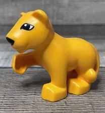 Lego Duplo Small Yellow Baby Lion Cub Kitten Animal Zoo for Safari