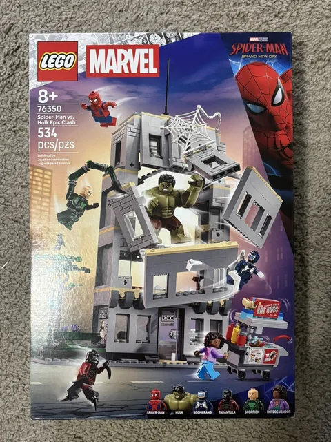 **READ** LEGO 76350 Spider-Man vs. Hulk Epic Clash - BUILD & HOTDOG VENDOR ONLY!