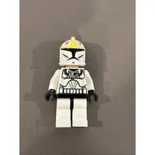 Lego Clone Trooper Pilot (Phase 1) Minifigure #sw0191 Yellow Markings Large Eyes