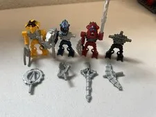 LEGO BIONICLE Minifigure Lot of 4 w/ Weapons & Accessories, Fantasy Figures